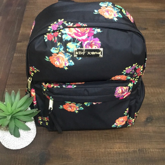 Betsey Johnson Handbags - NEW Betsey Johnson Floral Backpack